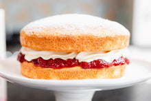 Load image into Gallery viewer, Carr's Heavenly Victoria Sponge Mix